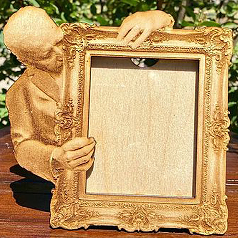 Avtoit | Check out this photo frame