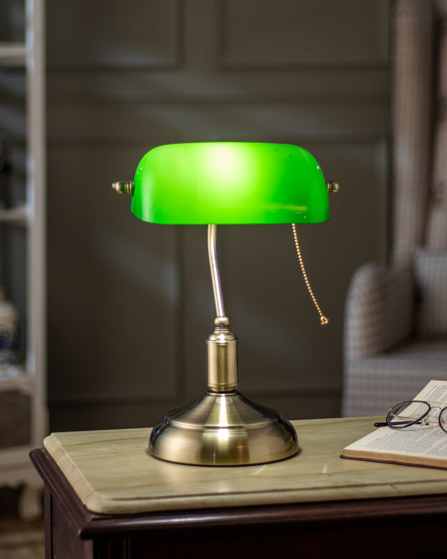 Avtoit | Classic Banker Lamp