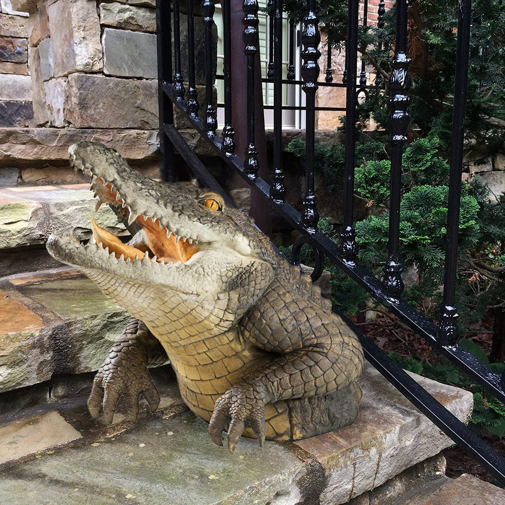 Avtoit | Garden Swamp Gator Statue