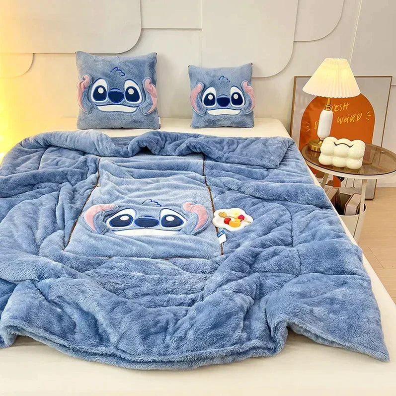 Avtoit | Luxury blanket and cushion set for ultimate comfort