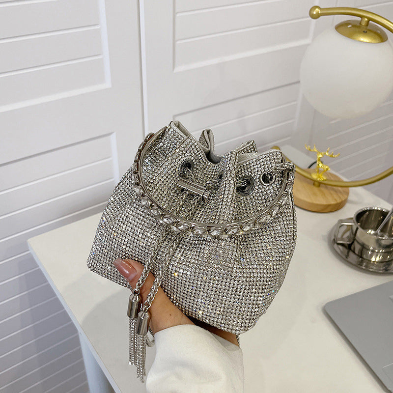 Avtoit | Diamond Drawstring Bucket Bag