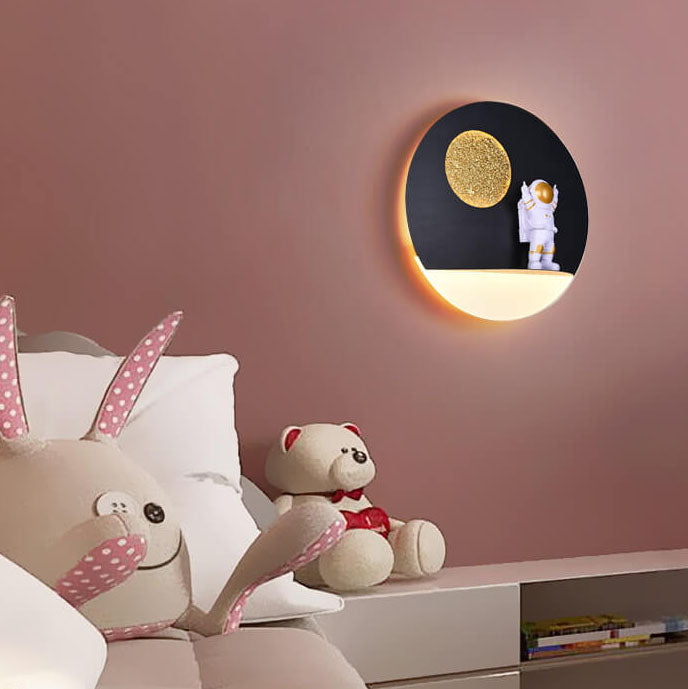 Avtoit | Contemporary Creative Iron Resin Round Astronaut LED Wall Light Lamp for Bedroom