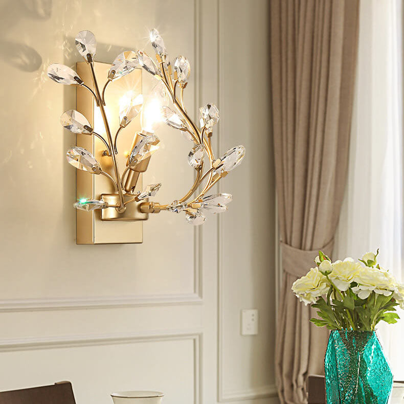 Avtoit | Luminis Wall Light | Luxury Crystal Design | Leaf Motif | 1-Bulb & Modern