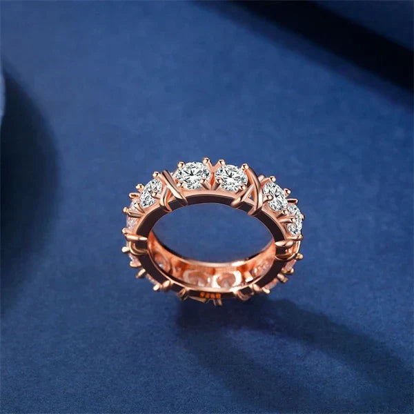 Avtoit | "Sparkle Your Fingertips - Explore Our Ring World"