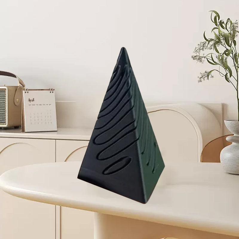 Avtoit | Impossible Pyramid Passage Sculpture