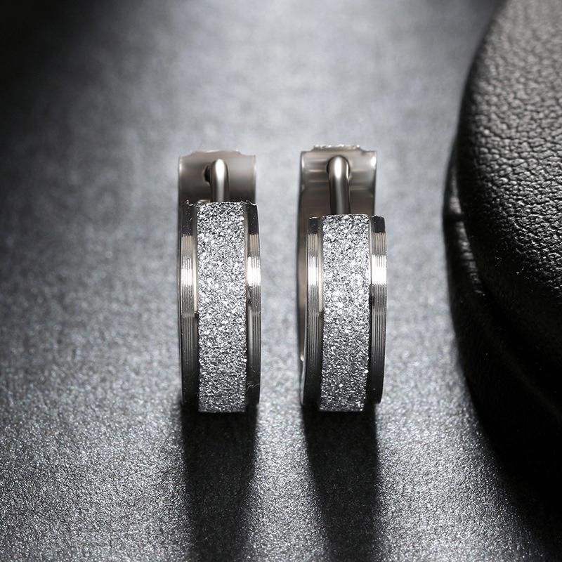 Avtoit | Magnet earrings, 1/3 pair