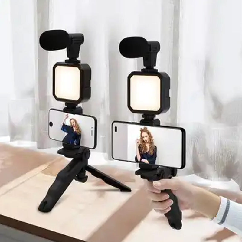 Avtoit | Spotlight with Microphone Kit