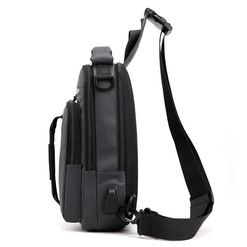 Avtoit | Multifunctional Backpack with Charging Port