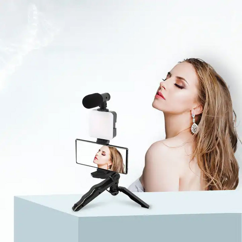 Avtoit | Spotlight with Microphone Kit