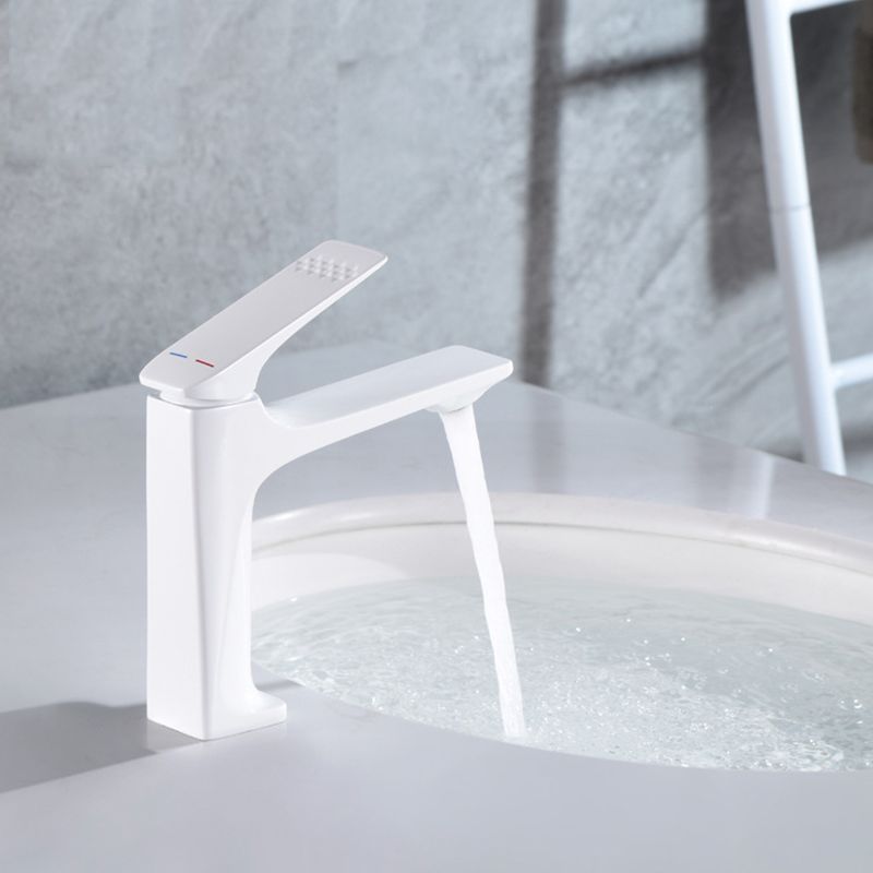Avtoit | Modern Vessel Sink Faucet Copper Lever Handle Low Arc Vessel Faucet for the Bathroom