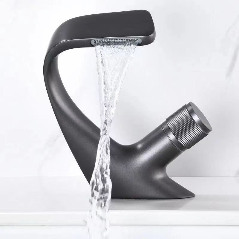 Avtoit | Modern Center Connection Faucets Single Lever Faucets with Waterfall Spout