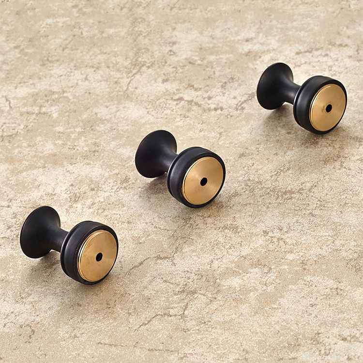 Avtoit | 5-piece traditional bathroom accessory set brushed brass bathrobe hooks