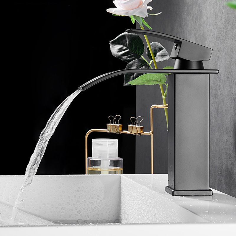 Avtoit | Vessel Sink Faucets Single Lever Mixer Modern Faucets for the Bathroom