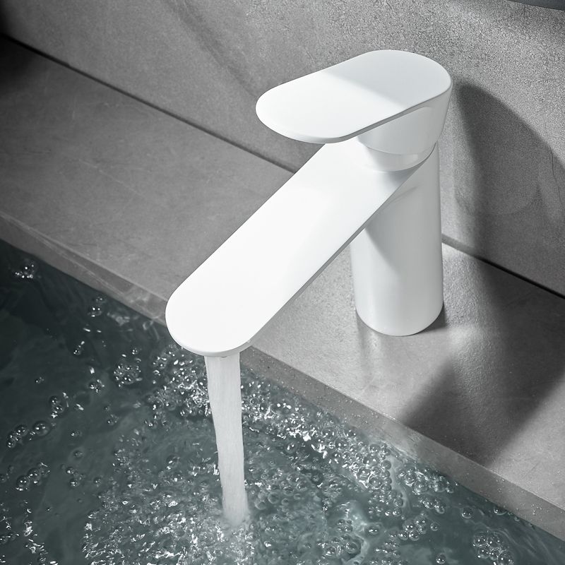 Avtoit | Bathroom Sink Faucet Lever Handle Brass Monochrome Bathroom Faucet