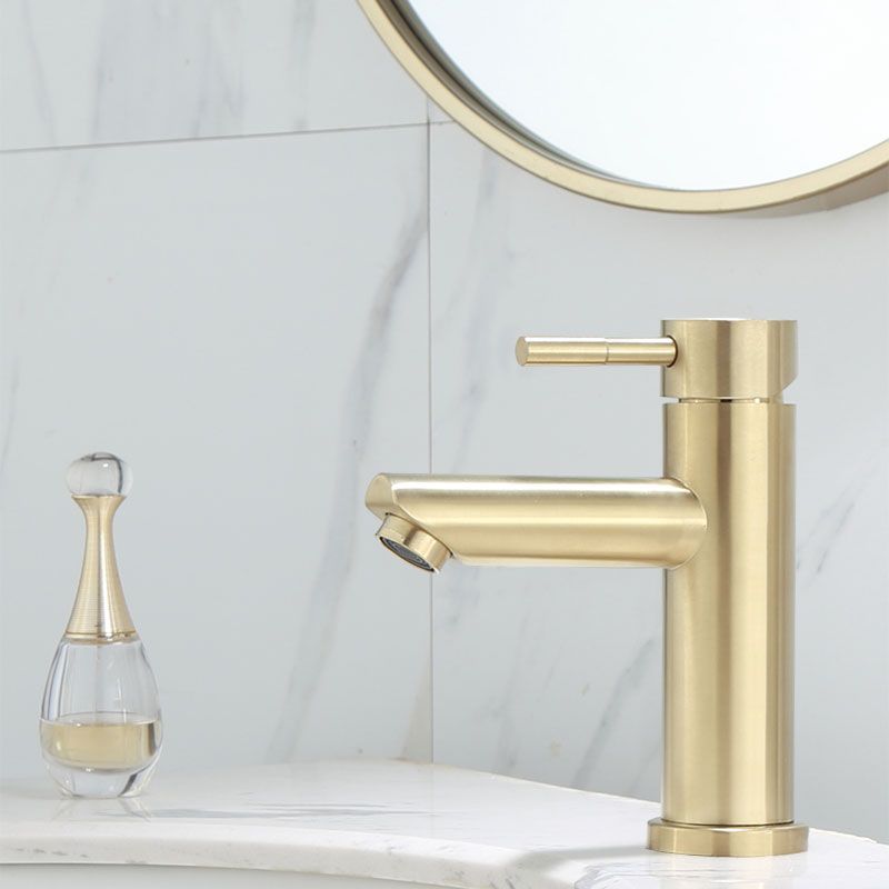 Avtoit | Deck Mounted Roman Tub Faucet Low Arc Tub Faucet Set in Gold