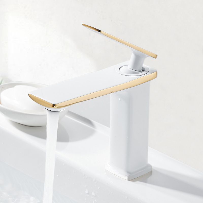 Avtoit | Single Hole Sink Faucet 6.69" H Modern Luxury Sink Faucet