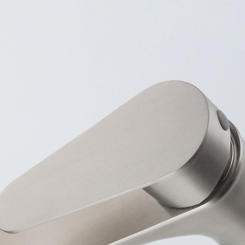 Avtoit | Round Single-Handle Bathroom Faucet Single Hole Sink Faucet in Chrome
