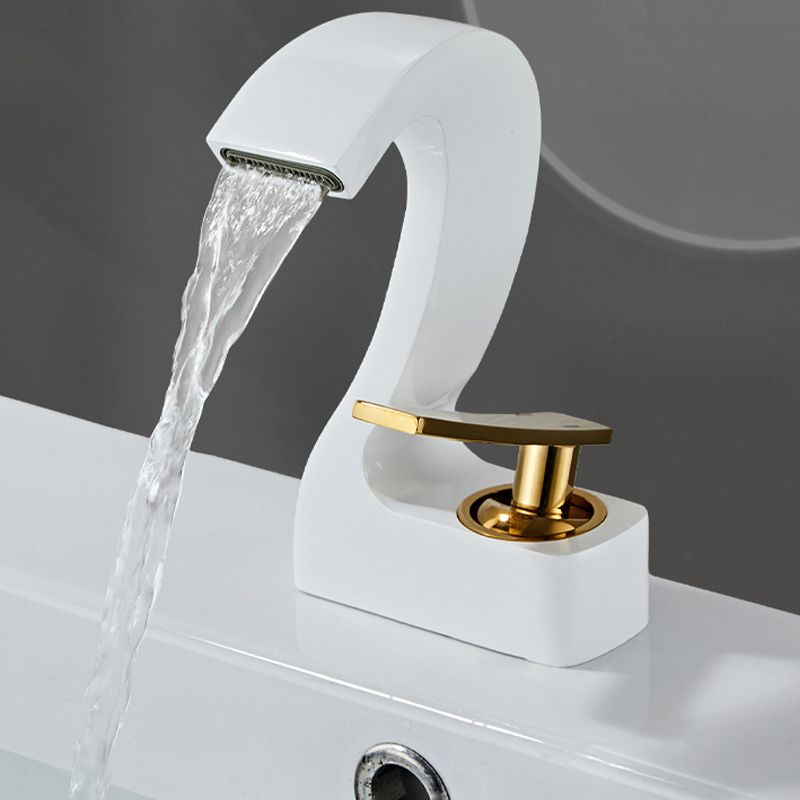 Avtoit | Modern Single-Lever Basin Faucet Bathroom Brass Central Faucet