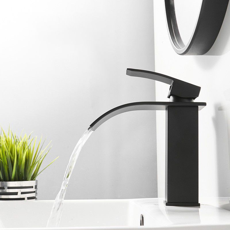 Avtoit | Vessel Sink Faucets Single Lever Mixer Modern Faucets for the Bathroom