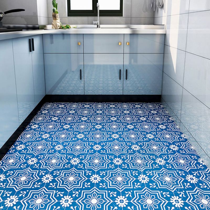 Avtoit | Matte-gloss vinyl floor coverings for peeling off and permanently sticking with quadrant edge