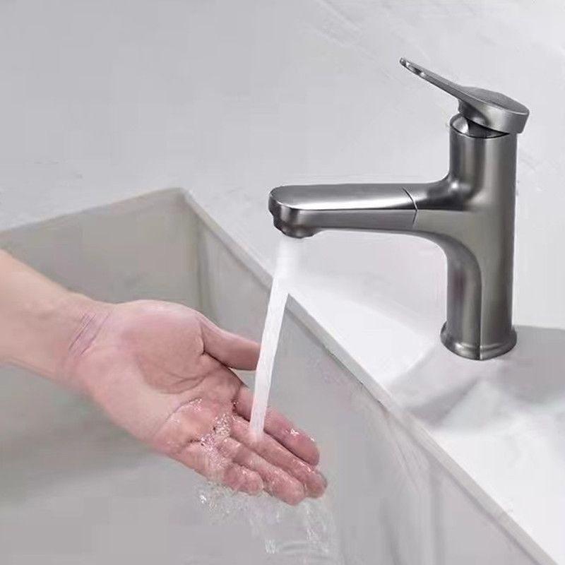 Avtoit | Modern Style Sink Faucet Single Handle Low Arc Pull Out Copper Sink Faucet