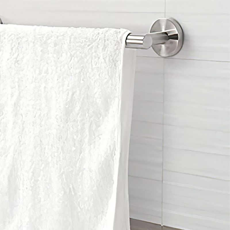 Avtoit | Metal Simple Bathroom Accessories as a Single Piece or in a Set in Silver