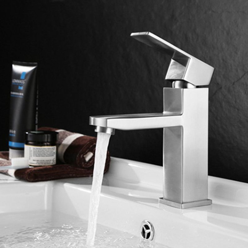 Avtoit | Basic sink faucet simple low arc metal centerset sink faucet for bathroom