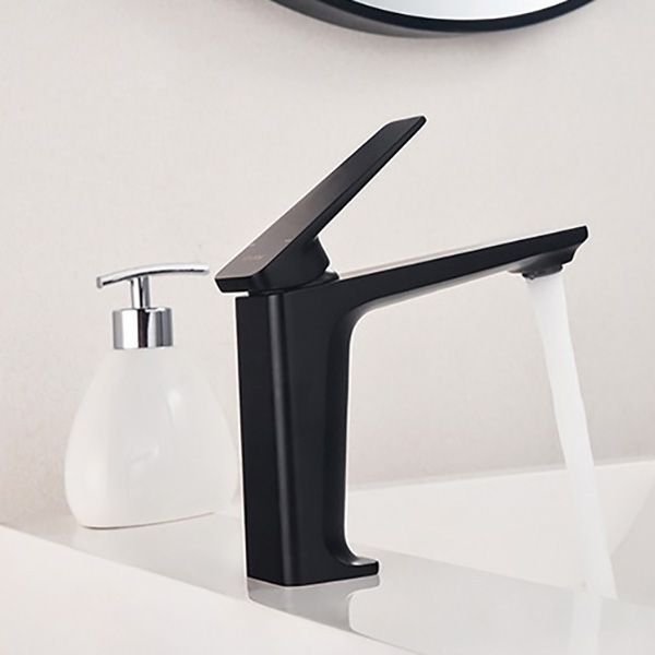 Avtoit | Glam Copper Vessel Faucet Lever Handles Low Arc Vessel Faucet for Bathroom