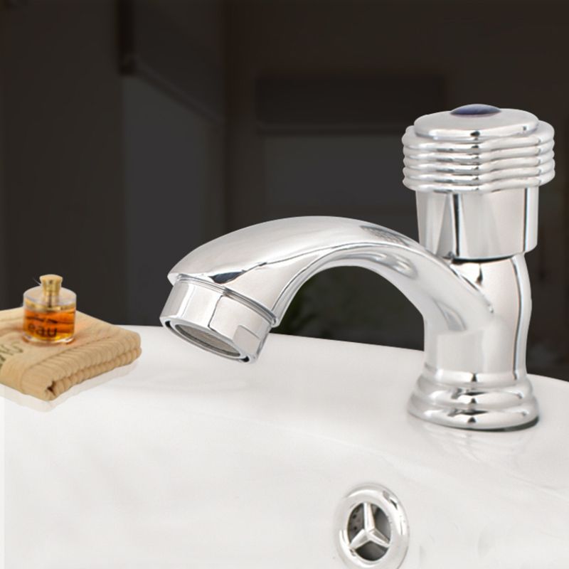 Avtoit | Contemporary Water Tap Knob Handle Low Arc Zinc Faucet in Silver