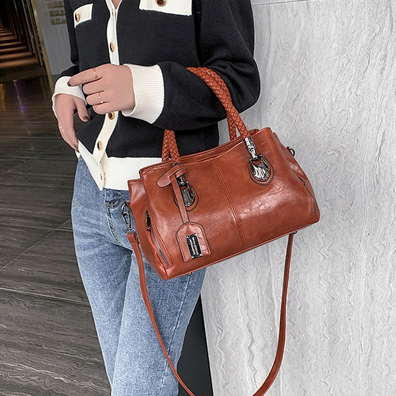 Avtoit | New handbags made of oil wax leather Boston, large tote bag made of soft leather