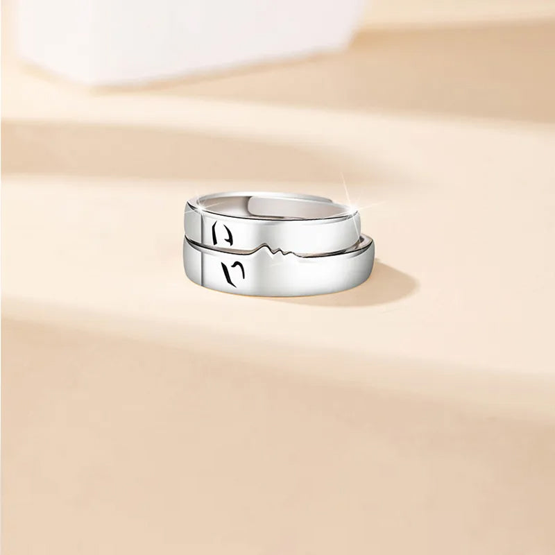 Avtoit | Love at first kiss couple rings