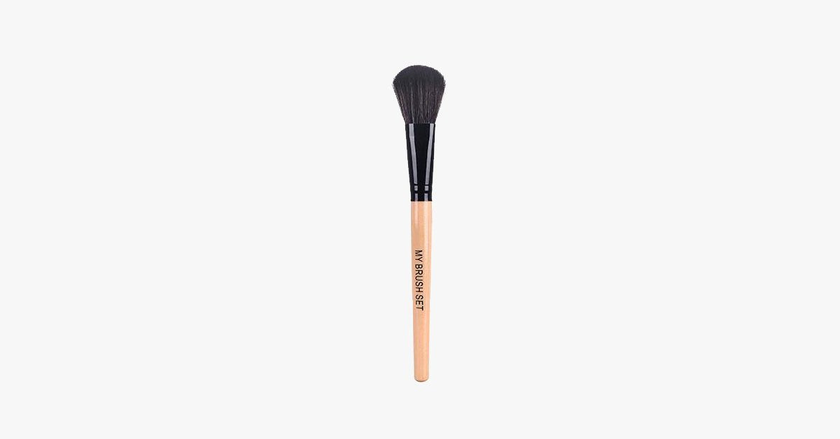 Avtoit | Blush Brush – Because rosy cheeks never go out of style