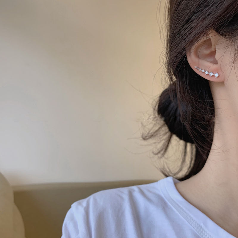 Avtoit | Seven Star Diamond Stud Earrings