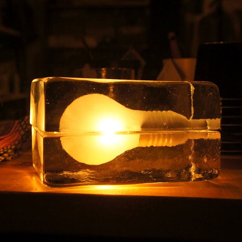 Avtoit | BrightCube – Minimalistic Table Lamp with Transparent Glass Cube