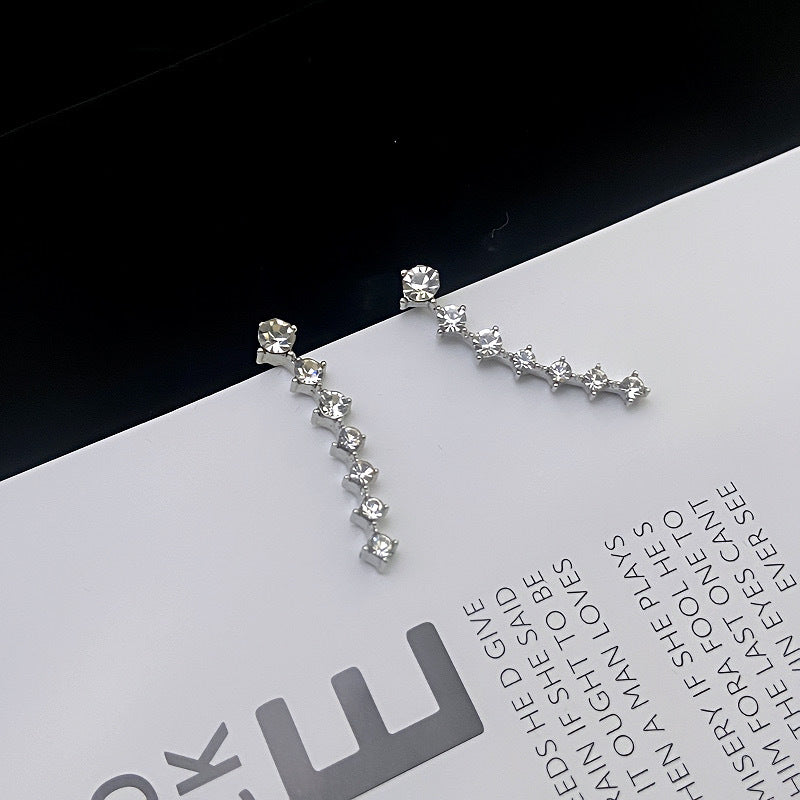 Avtoit | Seven Star Diamond Stud Earrings