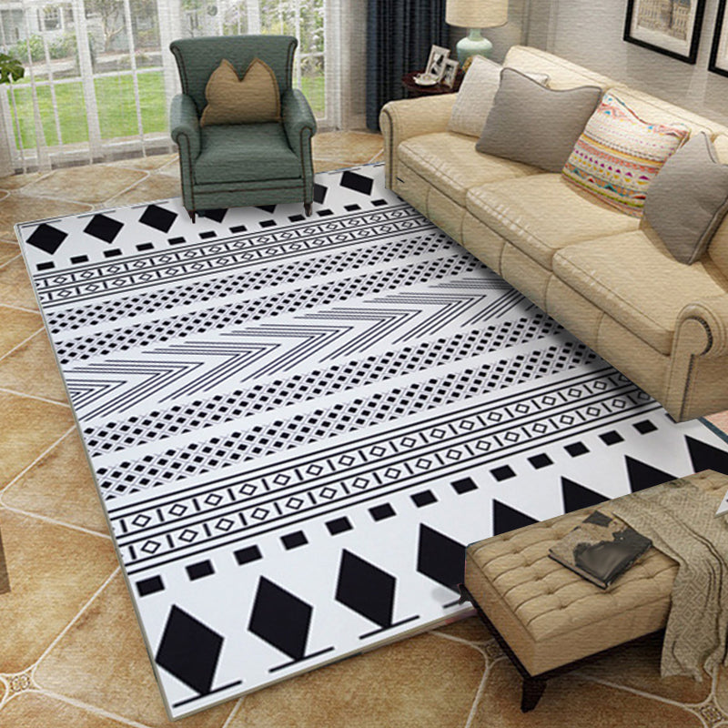 Avtoit | Diamond Geometric Rug Southwestern Americana Area Rug for Bedroom Black and White Fabric Stain Resistant Rug