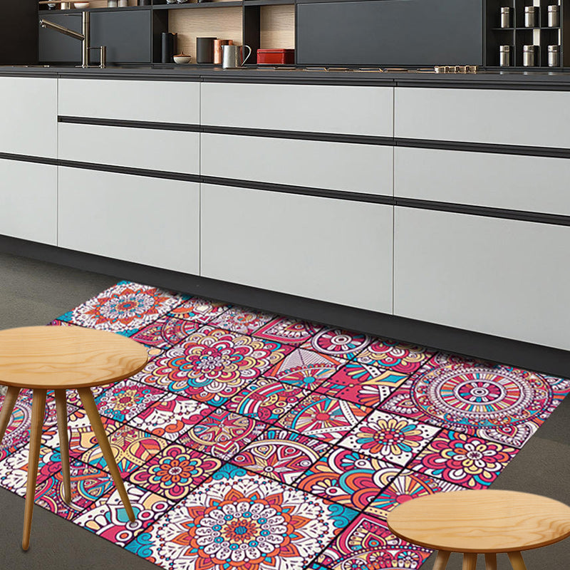Avtoit | Mediterranean-Moroccan diamond pattern multicolored floral square rug made of polyester non-slip mat for the living room