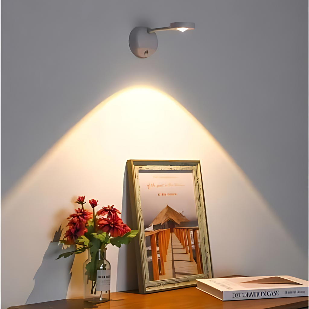 Avtoit | Spark360 – Wireless LED Spotlight with Motion Sensor and 360° Adjustable Mount