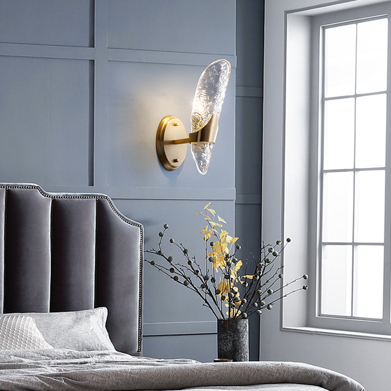 Avtoit | 1/2-Pear Exposed Wall Lighting Contemporary Textured Glass Wall Lamp in Brass for the Dining Room