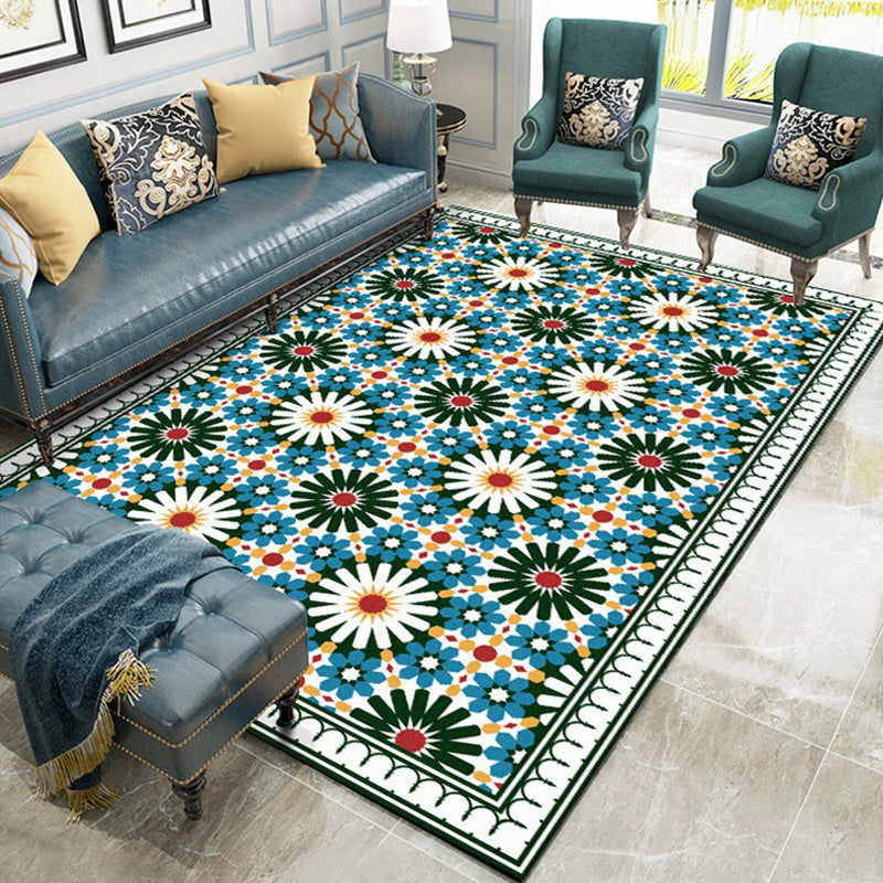 Avtoit | Persian Moroccan rug in green geometric floral design rug made of Polyester pet-friendly rug for home decor