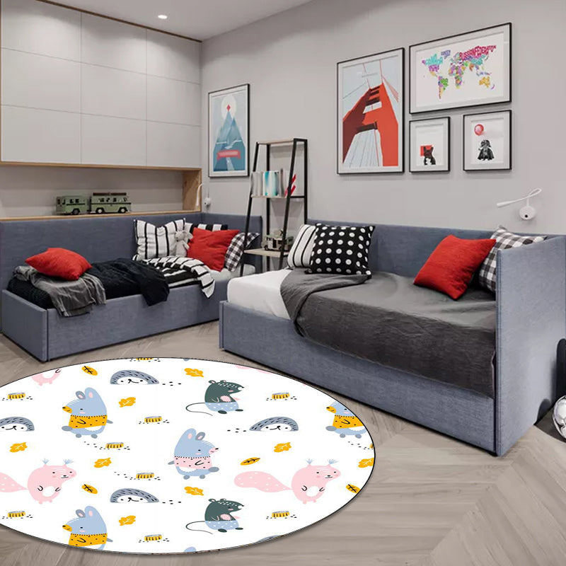 Avtoit | Children's bedroom rug in white animal rabbit hedgehog leaf print rug polyester machine washable pet-friendly area rug