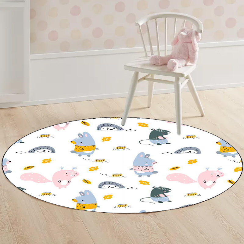 Avtoit | Children's bedroom rug in white animal rabbit hedgehog leaf print rug polyester machine washable pet-friendly area rug