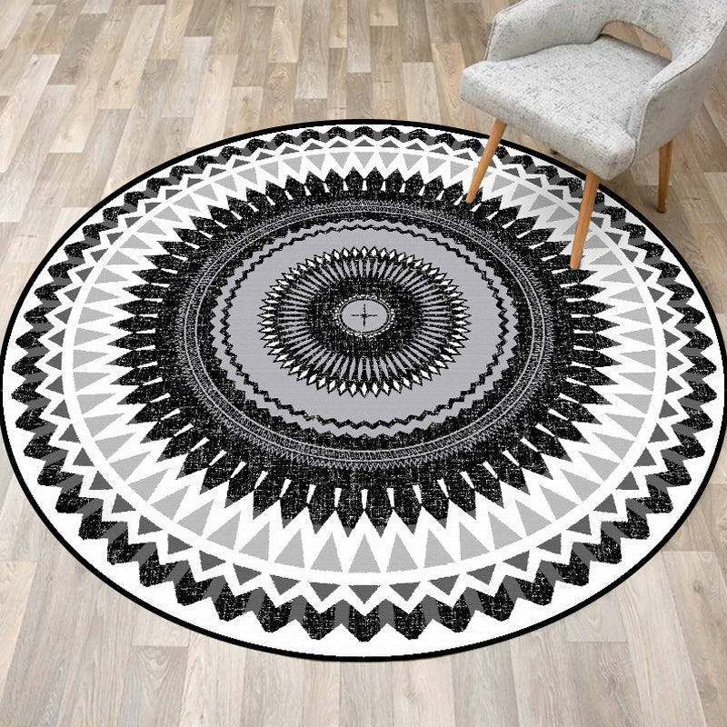 Avtoit | Vintage concentric circles pattern rug white and black tribal rug polyester washable non-slip backing rug for living room