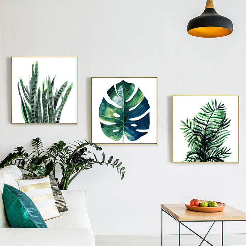 Avtoit | Stylish tropical leaf art print for bedroom Botanical wall decoration in green