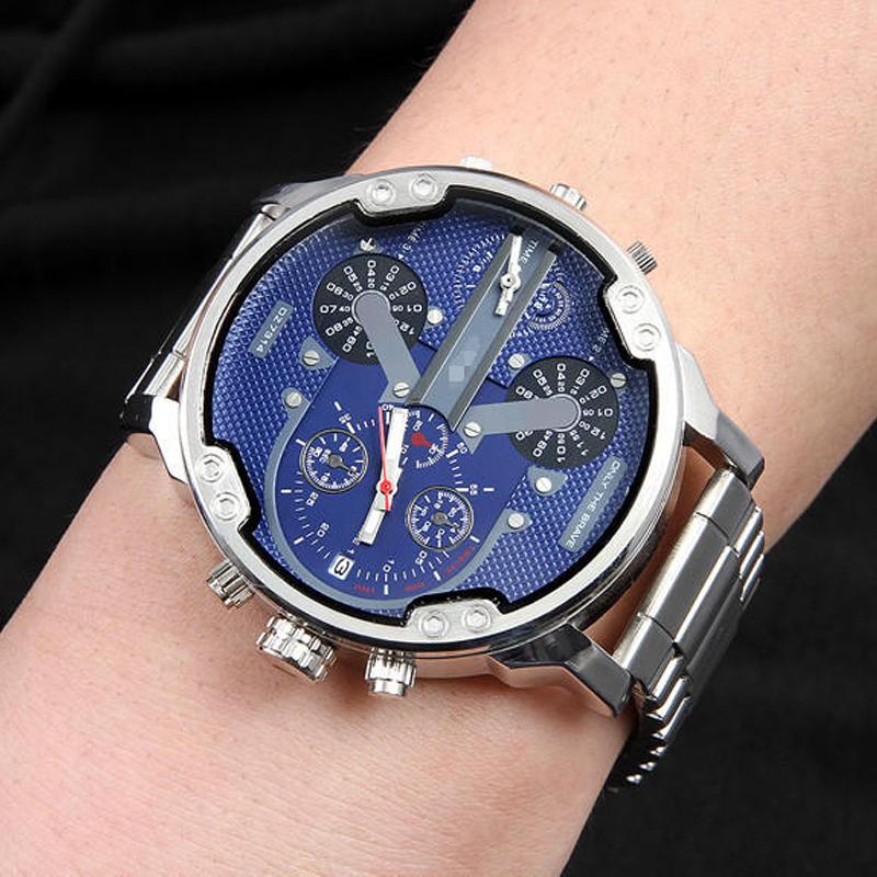 Stainless Steel Chronograph Quartz Watch with 10 m Water Resistance