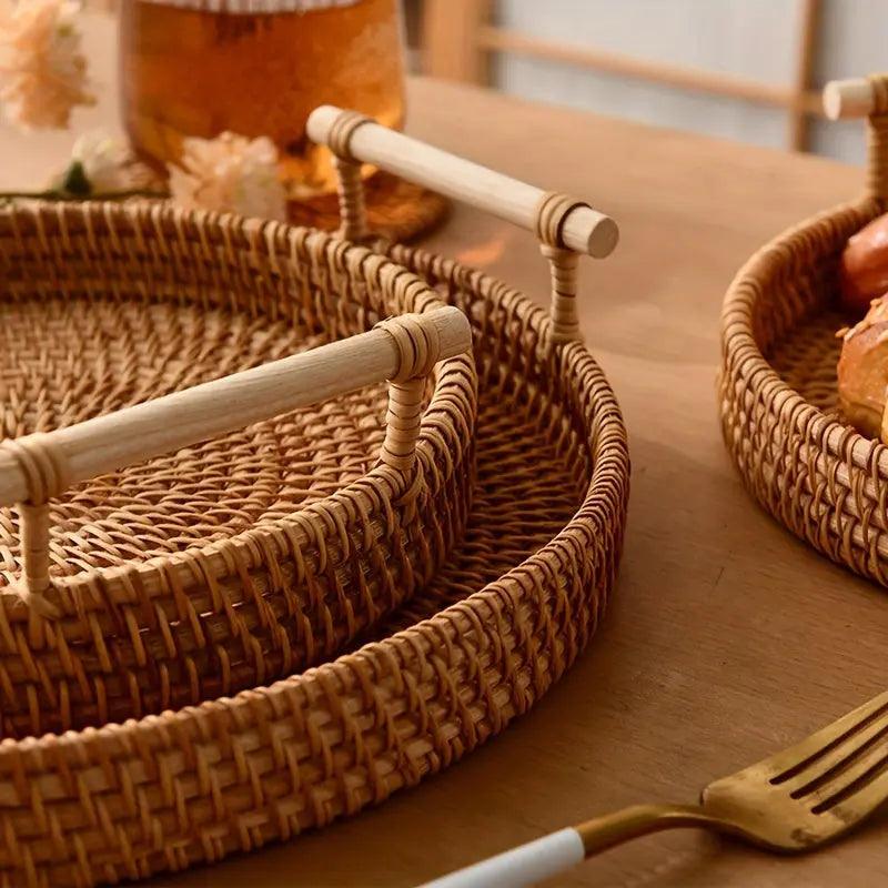 Avtoit | EcoRiva - Woven Rattan Serving Tray