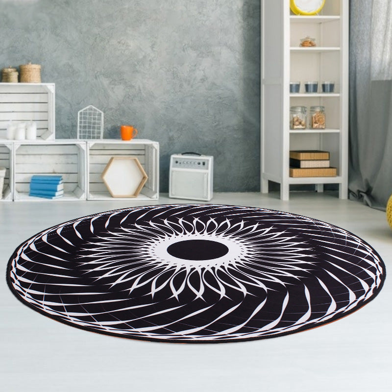 Avtoit | Black and White Moroccan Carpet Polyester Flower Pattern Carpet Pet Friendly Washable Non-Slip Back Carpet for Decoration