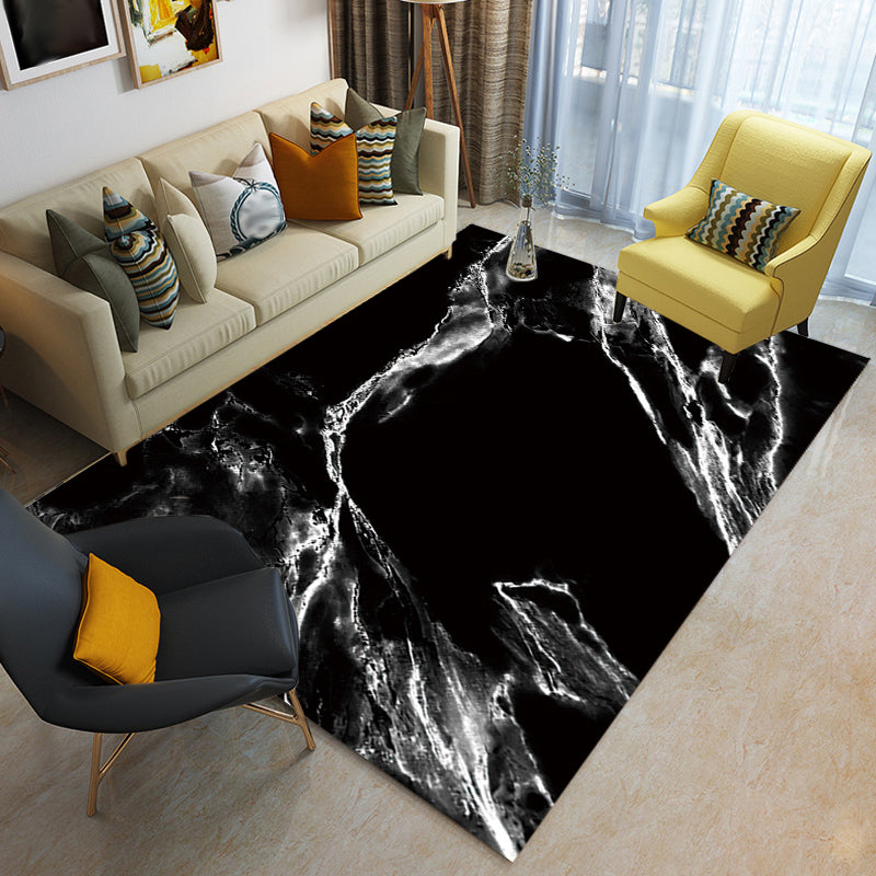 Avtoit | Casual Abstract Rug Black and White Modernist Area Rug Polyester Non-Slip Pet-Friendly Washable Rug for the Living Room