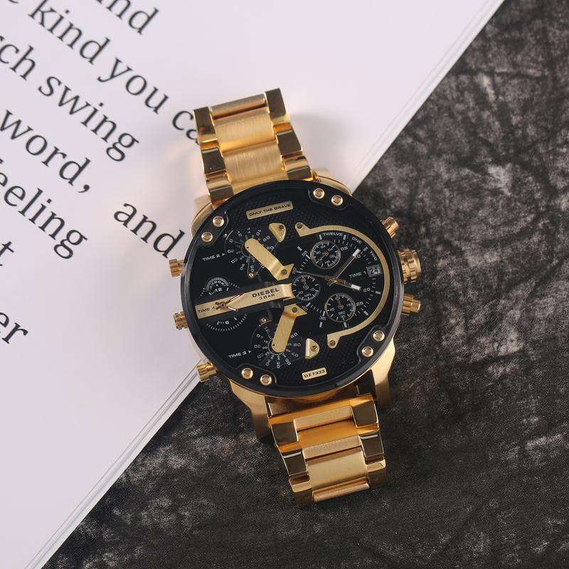 Stainless Steel Chronograph Quartz Watch with 10 m Water Resistance