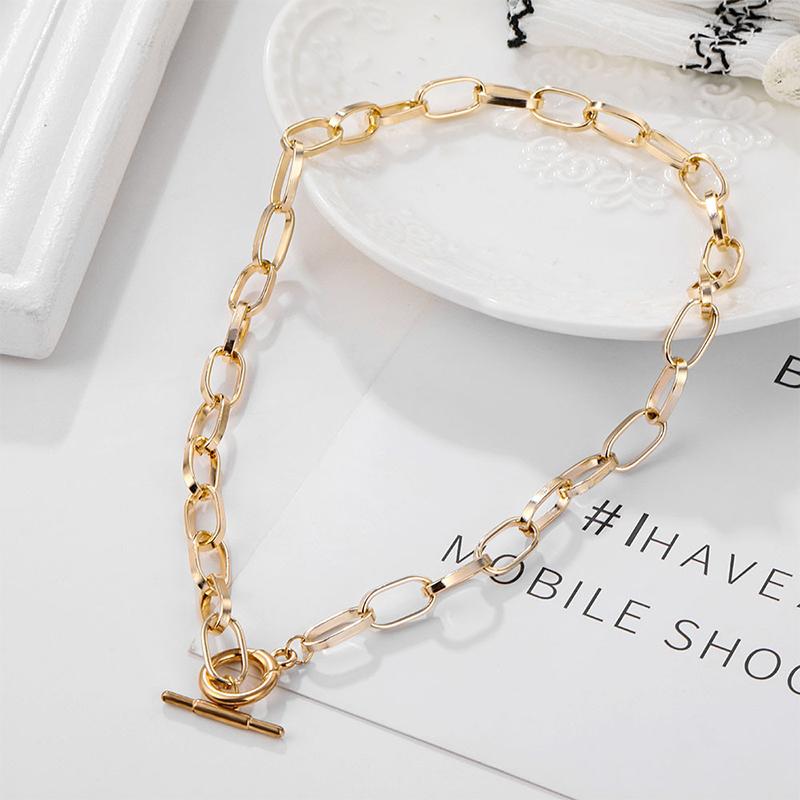 Avtoit | Thick Chain Closure Necklace